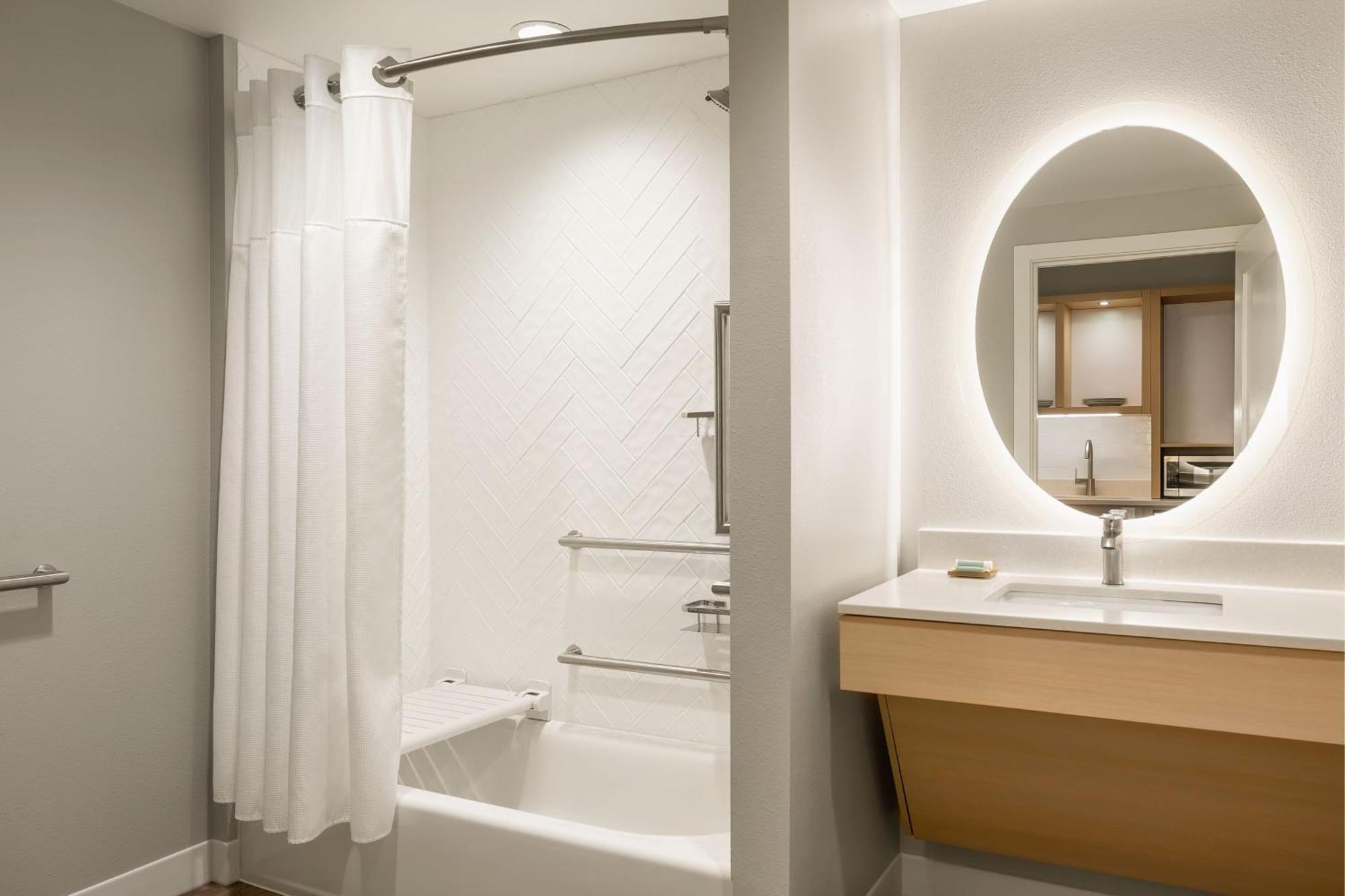 Towneplace Suites By Marriott Iron Mountain Exteriör bild