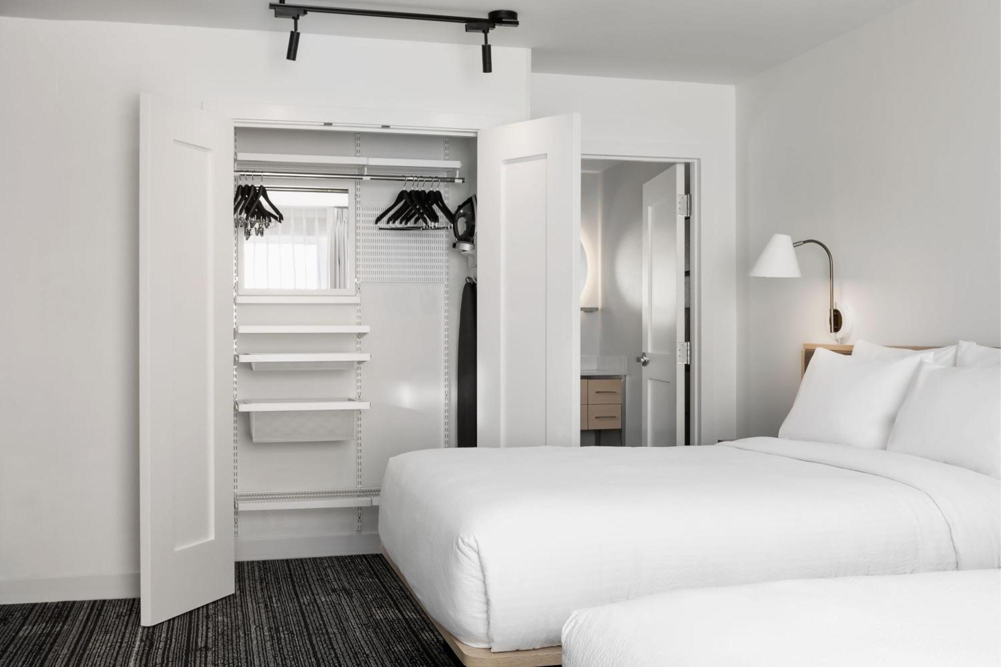 Towneplace Suites By Marriott Iron Mountain Exteriör bild