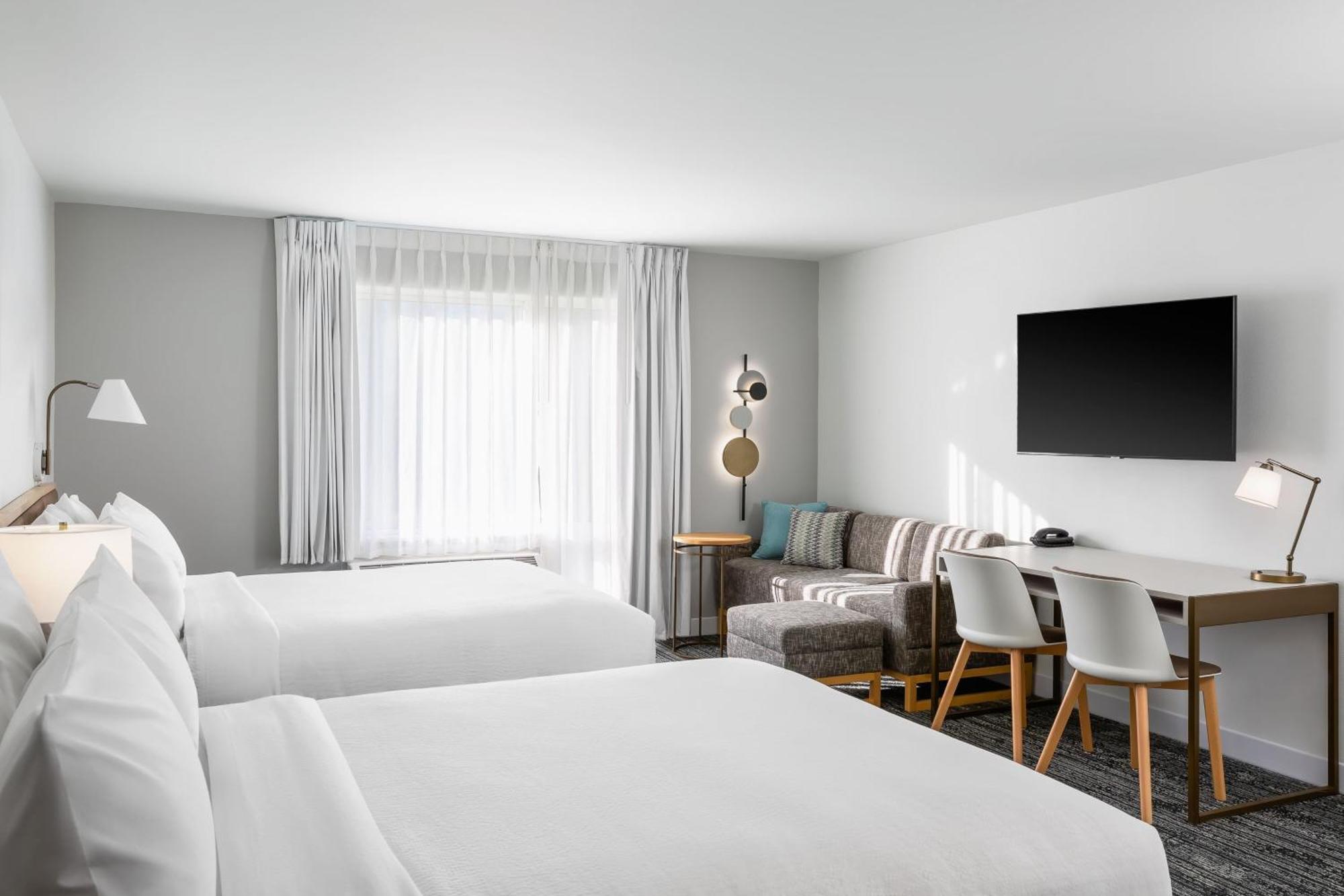 Towneplace Suites By Marriott Iron Mountain Exteriör bild